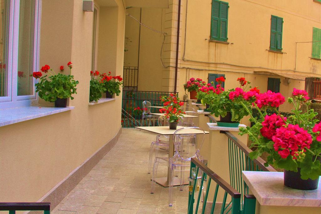Hotel Souvenir Monterosso al Mare Exterior photo